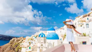 Консульство Греции начало прием заявок на визы от казахстанцев