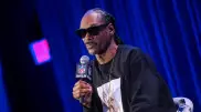 Рэпера Snoop Dogg обвинили в сексуальном насилии