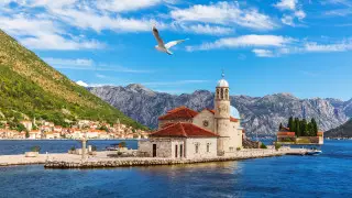 Авиарейсы в Черногорию из Казахстана возобновят 1 июня