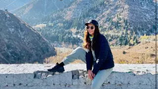 "Хотим жить в красоте". Асель Сагатова призвала не мусорить в горах Алматы