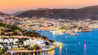 Казахстанские туроператоры назвали сроки курортного сезона в Турции