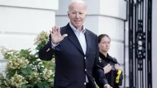 Президент США Байден улетел на неделю в отпуск