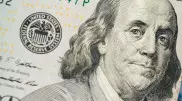 Курс доллара снова вырос на торгах