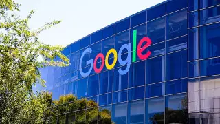 Google хочет купить у "Тоттенхэма" права на название стадиона