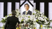 Премьер Японии поручил изучить деятельность Церкви Объединения после убийства Абэ
