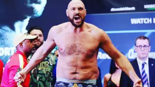 Чемпион мира в супертяжелом весе потерял память после двух нокдаунов