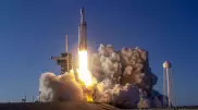 SpaceX запустила ракету Falcon Heavy впервые за три года