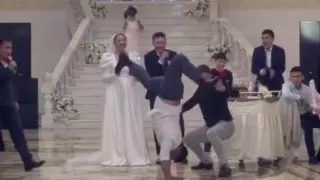 Танцевальный баттл на тое в Кокшетау набрал 1,5 миллиона просмотров в TikTok