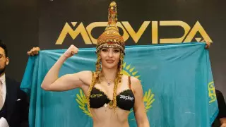 Казахстанская красавица-боксерша Ангелина Лукас одержала третью победу в профи