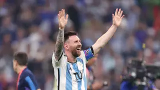 Лионель Месси расплакался после победы на ЧМ-2022 в Катаре