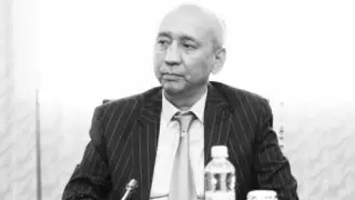 Умер прославленный советский и казахстанский боксер Болат Темиров