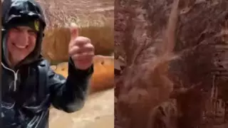 Туристов эвакуировали из-за сильного ливня в древнем городе