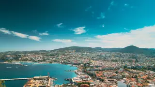 Сколько недвижимости скупили казахстанцы в Турции в 2022 году