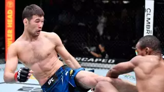 Шавкат Рахмонов поднялся в рейтинге UFC