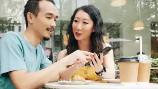 Образ жизни бездетной пары в Китае вызвал жаркие споры в сети