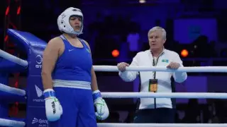 Казахстанки борются за выход в финал ЧМ по боксу. Где смотреть бои