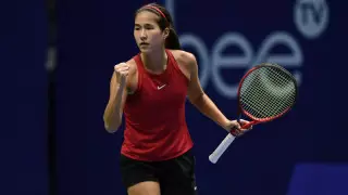 Казахстанская теннисистка Куламбаева стала абсолютной чемпионкой турнира в Турции