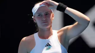 "Засудили". Спорный эпизод в финале Рыбакиной обсуждают в сети