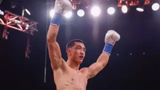 Казахстанский боксер нокаутировал мексиканца в США