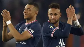 Разгорелся конфликт? Неймар публично "поддержал" критику в адрес Мбаппе