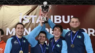 Сборная Казахстана победила на этапе Кубка мира по фехтованию