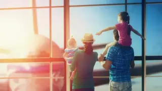 Как провести отпуск без детей и угрызений совести: советы психолога