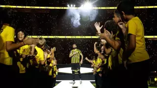 "60 тысяч фанатов сошли с ума". Как в Саудовской Аравии встретили обладателя "Золотого мяча"