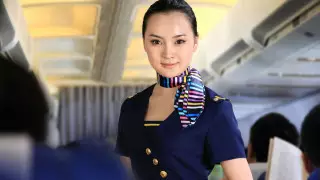 Стюардесса назвала "смертельно опасный предмет", который лучше не брать в самолет