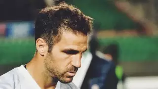 Фабрегас завершил карьеру футболиста