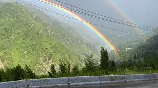 "Портал в другой мир". Пользователи сети делятся видео из алматинских гор