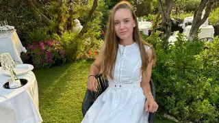 Елена Рыбакина показала фото с отдыха на фешенебельном курорте на Сардинии