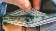 Курс доллара снова снижается