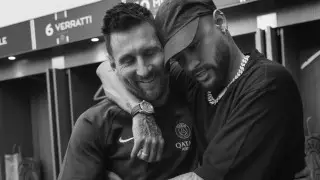 ПСЖ продал Неймара: известна "космическая" зарплата в новом клубе