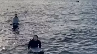 Туристы чудом выжили после 36 часов в открытом океане в Индонезии