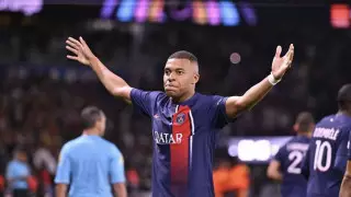 Сенсацией завершился матч ПСЖ с дублем Мбаппе