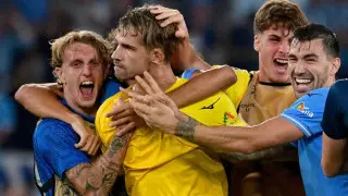И такое бывает. Вратарь забил гол и спас команду в Лиге чемпионов