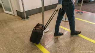 Казахстанец пожаловался на неприятный досмотр в аэропорту Астаны