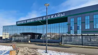 "Люди все нервные, недовольные": рейсы задержали в аэропорту Уральска