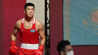 Чемпион мира из Казахстана рассказал, как психологи помогли ему вернуться в бокс