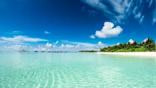 Как отдохнуть на Мальдивах и не потратить миллионы