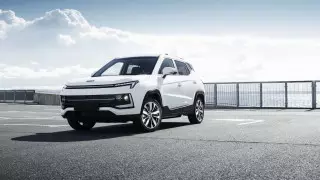 Полностью электрический JAC e-JS4 уже в Казахстане