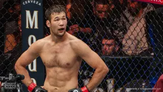 Рахмонов лишился единоличного лидерства в рейтинге UFC