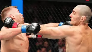 Признался в любви Казахстану: сколько заработали соперники Рахмонова в UFC