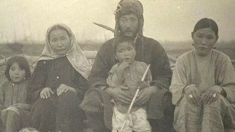 Мадам Фостердің үйі туралы порно мультфильм