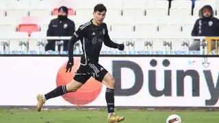 Зайнутдинов подвел "Бешикташ" - фанаты остановили автобус с командой