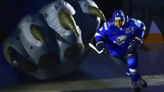 Хоккеист из Канады рассказал о шокирующих традициях в "Барысе"