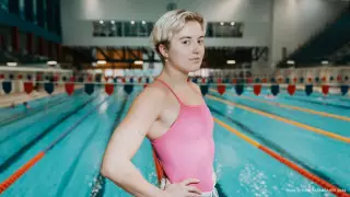 "Буду доказывать делом": казахстанская пловчиха из России о хейте и провале на Азиаде