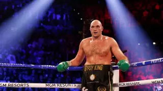 Бой Фьюри с Усиком снова перенесли