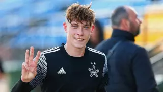 Семь казахстанских футболистов перебрались в европейские чемпионаты