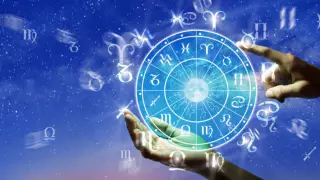 Гороскоп на сегодня: кому повезет в делах, а кому остерегаться мошенников
